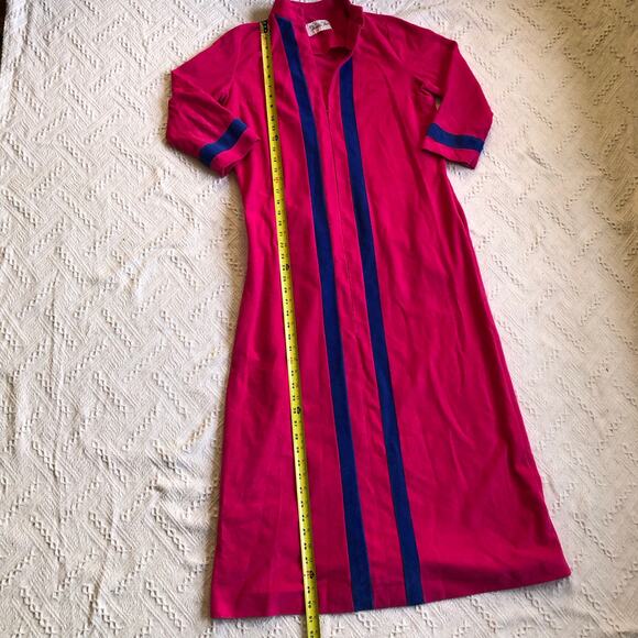 VTG Vanity Fair Fuchsia Velour Zip-Front Housecoat Robe S Mod Navy Racing Stripe - Picture 7 of 11